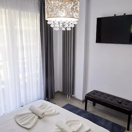 Isabela By Alz Năvodari