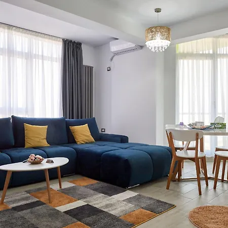 Isabela By Alz Apartment Navodari