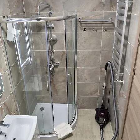 아파트 Isabela By Alz Năvodari